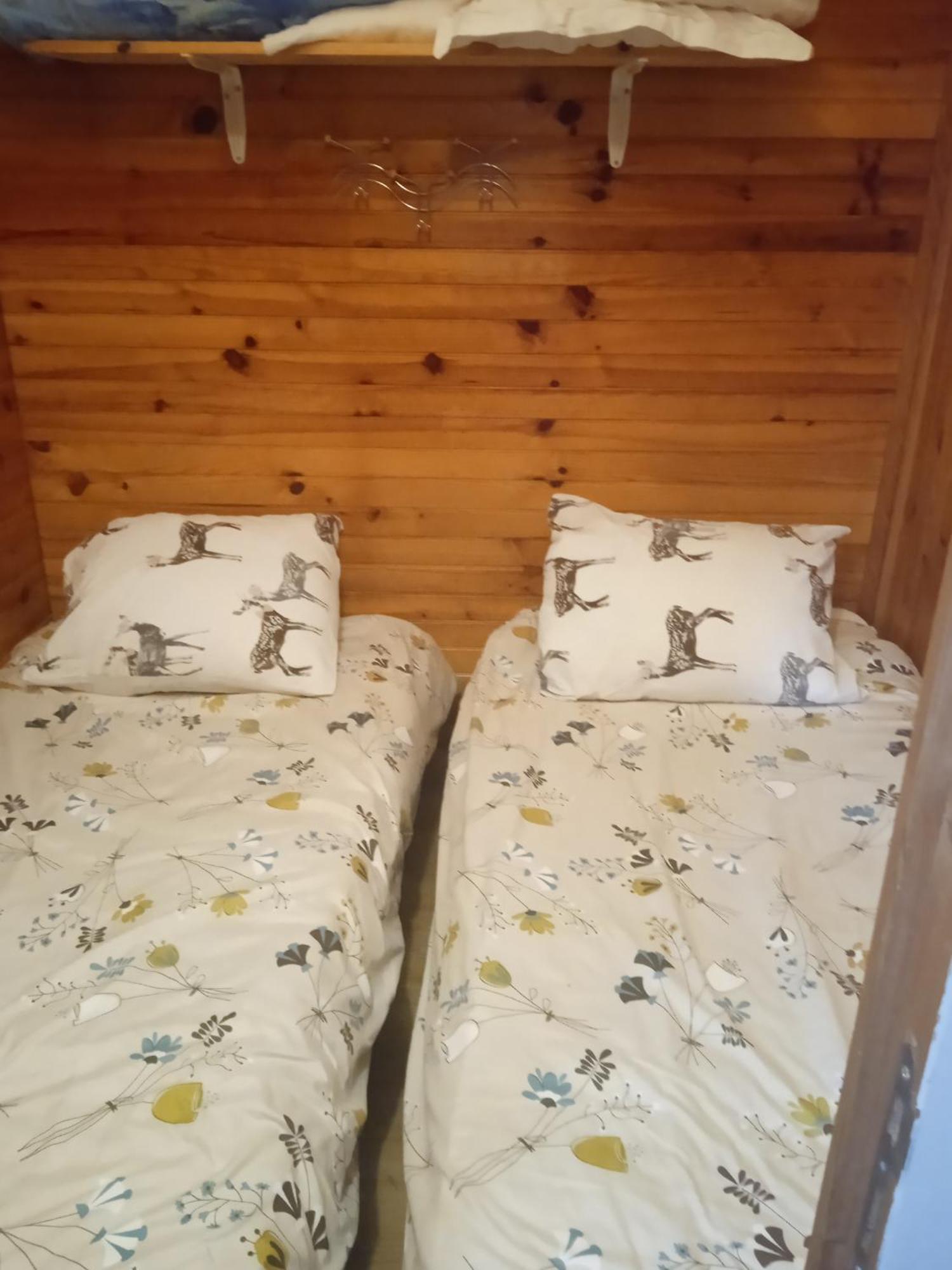 Hotel Le Chat Reveur à Ardres Extérieur photo